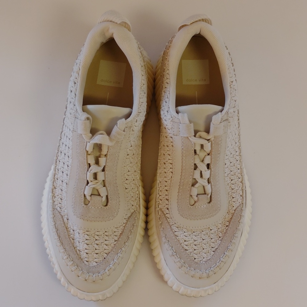 Dolce Vita Cream Textured Sneakers - Picture 10 of 12